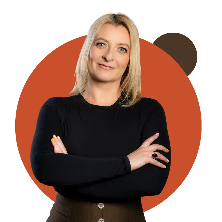 Portret specjalistki Nowej Kadrowej, biura kadrowo-płacowego wspierającego firmy z Poznania i okolic w obsłudze kadr, płac i dokumentacji pracowniczej.